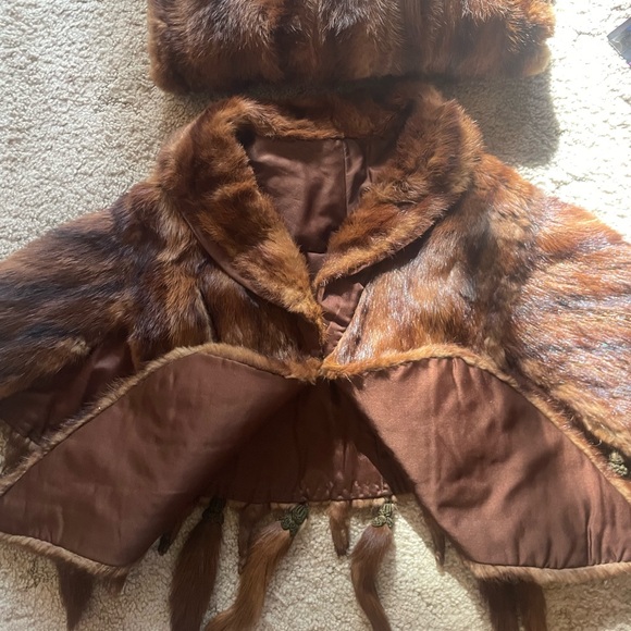 Vintage 1920s Luxurious Brown mink Fur Shawl coat and Hand warmer ( 2 pc Set ) - Picture 1 of 12